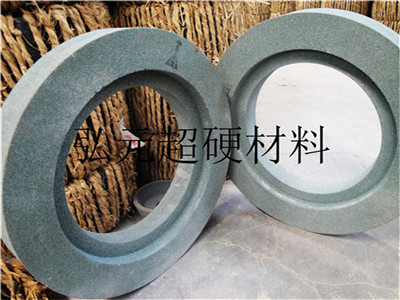 定制生產(chǎn)各種規(guī)格型號綠碳化硅砂輪