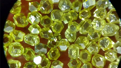 劃片刀所用金剛石微粉的制造 